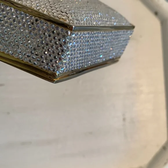 Judith Leiber bag - Picture 13 of 13